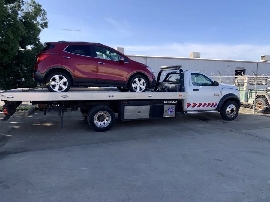 Auto Repair service in Visalia