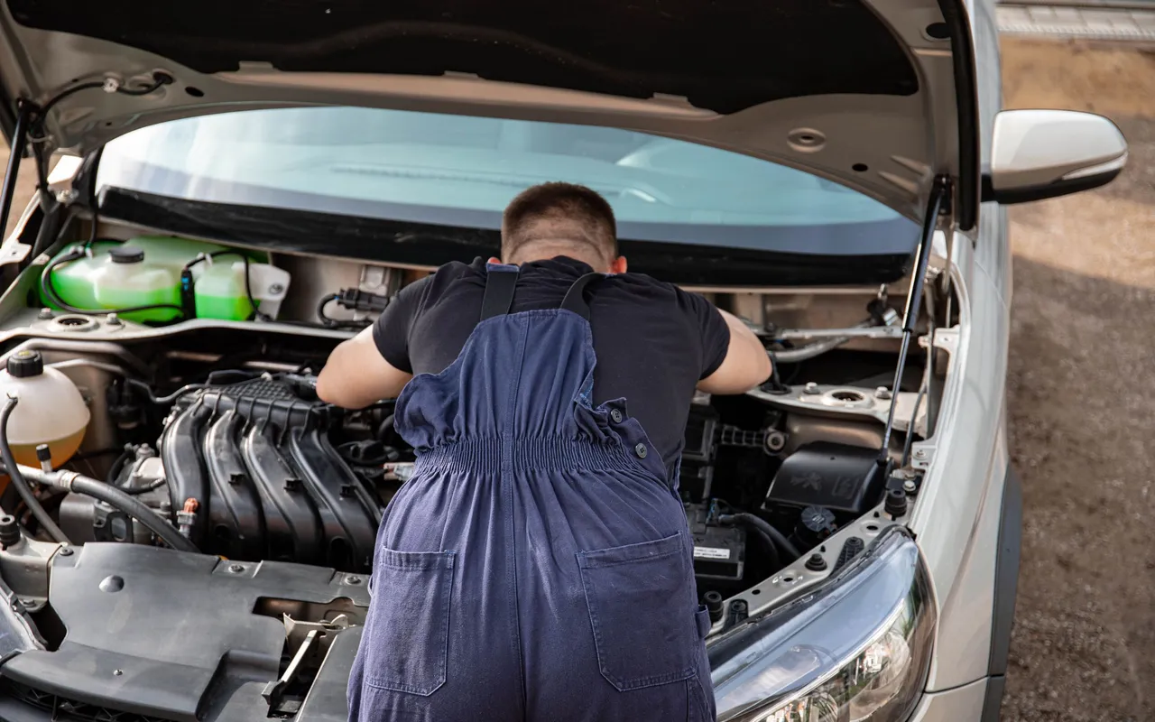 Auto Repair service in Visalia