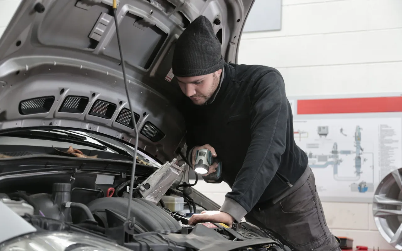 Auto Repair service in Visalia